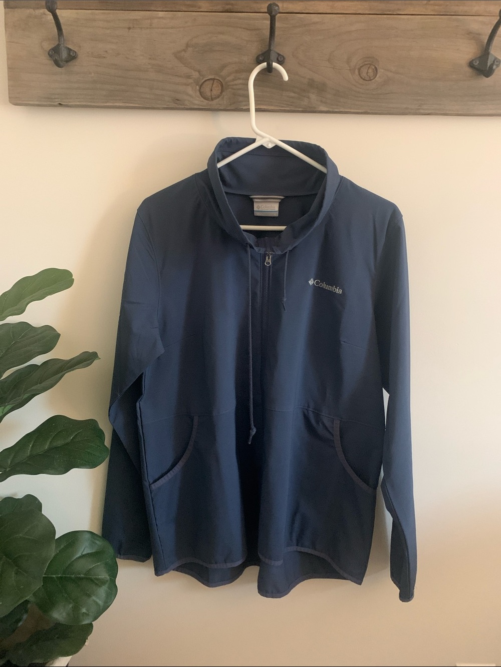 Columbia Men's Navy Half-Zip Performance Pullover Jacket